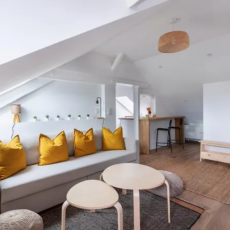 Ferienwohnung Le Bourbonnais ~ Mansarde ~ Arrivee Autonome Montluçon Exterior foto