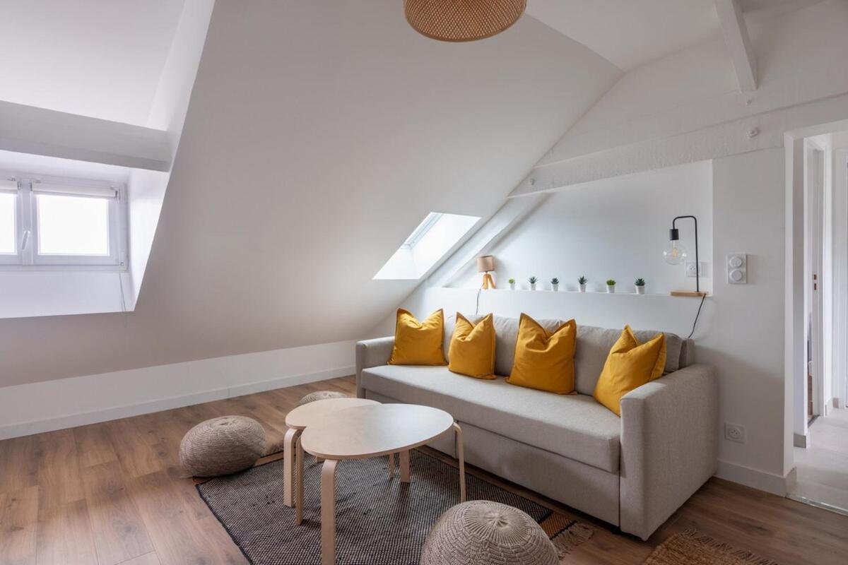 Apartment Le Bourbonnais ~ Mansarde ~ Arrivee Autonome